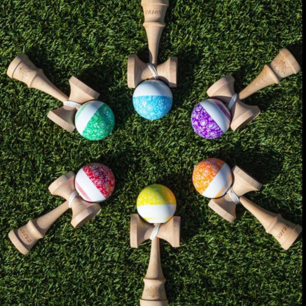 Lotus kendama